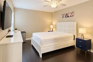 12948 Greenway Chase Ct, Houston, TX 77072 - Photo 7