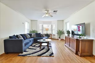 2303 W T C Jester, Houston, TX 77008 - Photo 11