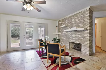 2303 W T C Jester, Houston, TX 77008 - Photo 7