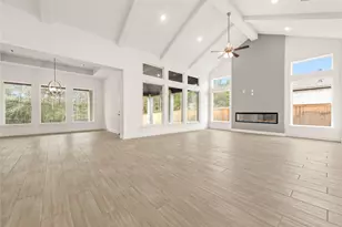 26811 Mustang Springs Court, Montgomery, TX 77316 - Photo 7