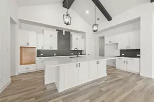 26811 Mustang Springs Court, Montgomery, TX 77316 - Photo 7