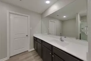 23048 Shakespear Dr, Magnolia, TX 77355 - Photo 9