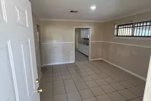 6622 Hartwick Rd, Houston, TX 77016 - Photo 3