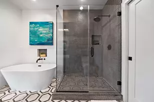 2307 Bernardo De Galvez Ave, Galveston, TX 77550 - Photo 7