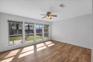 1614 Wavecrest Ln, Houston, TX 77062 - Photo 21