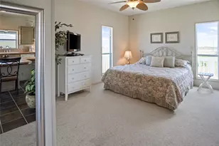 3101 Diane, Crystal Beach, TX 77650 - Photo 17