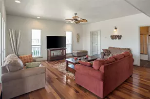 3101 Diane, Crystal Beach, TX 77650 - Photo 11