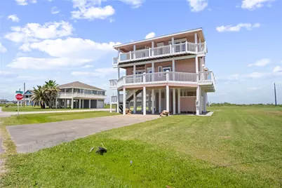 3101 Diane, Crystal Beach, TX 77650 - Photo 1