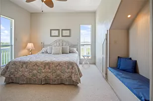 3101 Diane, Crystal Beach, TX 77650 - Photo 15