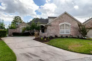 2435 Thorndon Park Ct, League City, TX 77573 - Photo 1