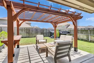 27997 Lone Hollow Ln, Spring, TX 77386 - Photo 11