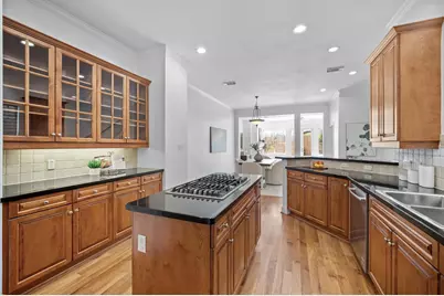2417 Park Street, Houston, TX 77019 - Photo 9