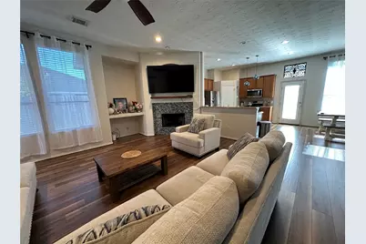 1875 Redwood Lane, Dayton, TX 77535 - Photo 7