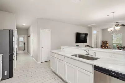 2308 Eagle Nook Drive, Texas City, TX 77568 - Photo 13