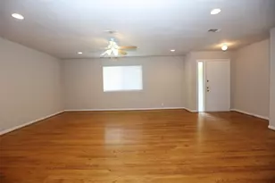 6123 Grape St, Houston, TX 77074 - Photo 3