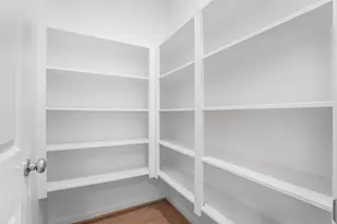 22110 Strathfield Cir, Cypress, TX 77433 - Photo 7