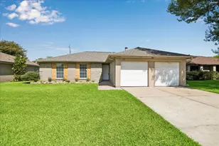 1113 Canyon Springs Dr, La Porte, TX 77571 - Photo 1