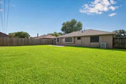 1113 Canyon Springs Drive, La Porte, TX 77571 - Photo 21