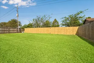 1113 Canyon Springs Dr, La Porte, TX 77571 - Photo 23