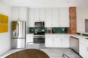 3209 Ave P 1/2, Galveston, TX 77550 - Photo 13