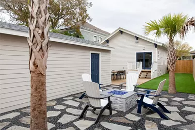 3209 Avenue P 1/2, Galveston, TX 77550 - Photo 31