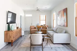 3209 Ave P 1/2, Galveston, TX 77550 - Photo 9