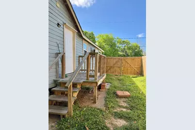 322 Hays Road, Oyster Creek, TX 77541 - Photo 23