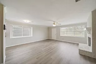 2402 Hilton Head Dr, Missouri City, TX 77459 - Photo 3