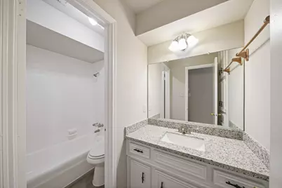 2402 Hilton Head Drive, Missouri City, TX 77459 - Photo 9
