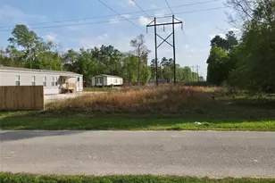 26762 Spanish Oaks Dr, New Caney, TX 77357 - Photo 11