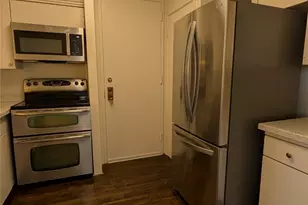 5001 Woodway Dr, Houston, TX 77056 - Photo 3