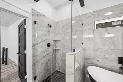 85 Lakeway Ct Court, Conroe, TX 77304 - Photo 17