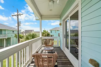 4114 Grayson Drive, Galveston, TX 77554 - Photo 17