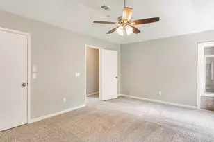 13219 Klamath Falls Dr, Houston, TX 77041 - Photo 17