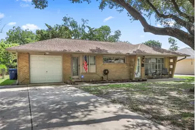 26 S Pin Oak Drive, Texas City, TX 77591 - Photo 13
