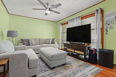 26 S Pin Oak Drive, Texas City, TX 77591 - Photo 5