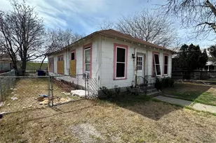 136 E High Ave, San Antonio, TX 78210 - Photo 3
