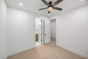 1424 W 23rd St, Houston, TX 77008 - Photo 5