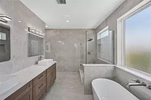 1424 W 23rd St, Houston, TX 77008 - Photo 21