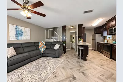 18800 Egret Bay Boulevard #703, Webster, TX 77058 - Photo 3