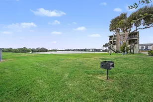 18800 Egret Bay Blvd, Webster, TX 77058 - Photo 29
