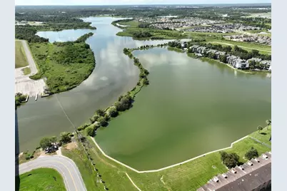 18800 Egret Bay Boulevard #703, Webster, TX 77058 - Photo 9