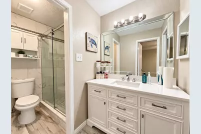 18800 Egret Bay Boulevard #703, Webster, TX 77058 - Photo 7
