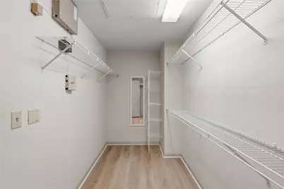 3505 Sage Road #2002, Houston, TX 77056 - Photo 17