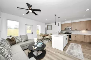 9028 Scott St, Houston, TX 77051 - Photo 15