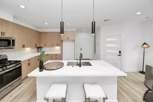 9028 Scott St, Houston, TX 77051 - Photo 3