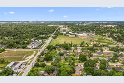 1916 Springrock Lane, Houston, TX 77080 - Photo 9