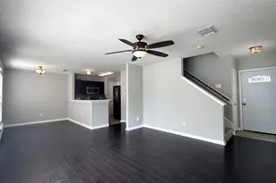 4243 Daisy Meadow Dr, Katy, TX 77449 - Photo 3