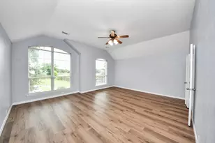 9002 Sundown Dr, Pearland, TX 77584 - Photo 29