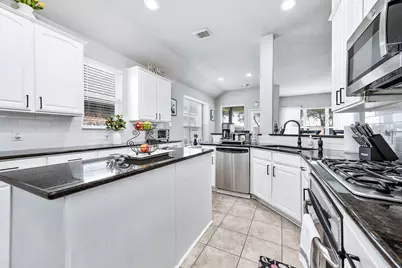 7507 Lone Star Junction Street, Richmond, TX 77406 - Photo 9